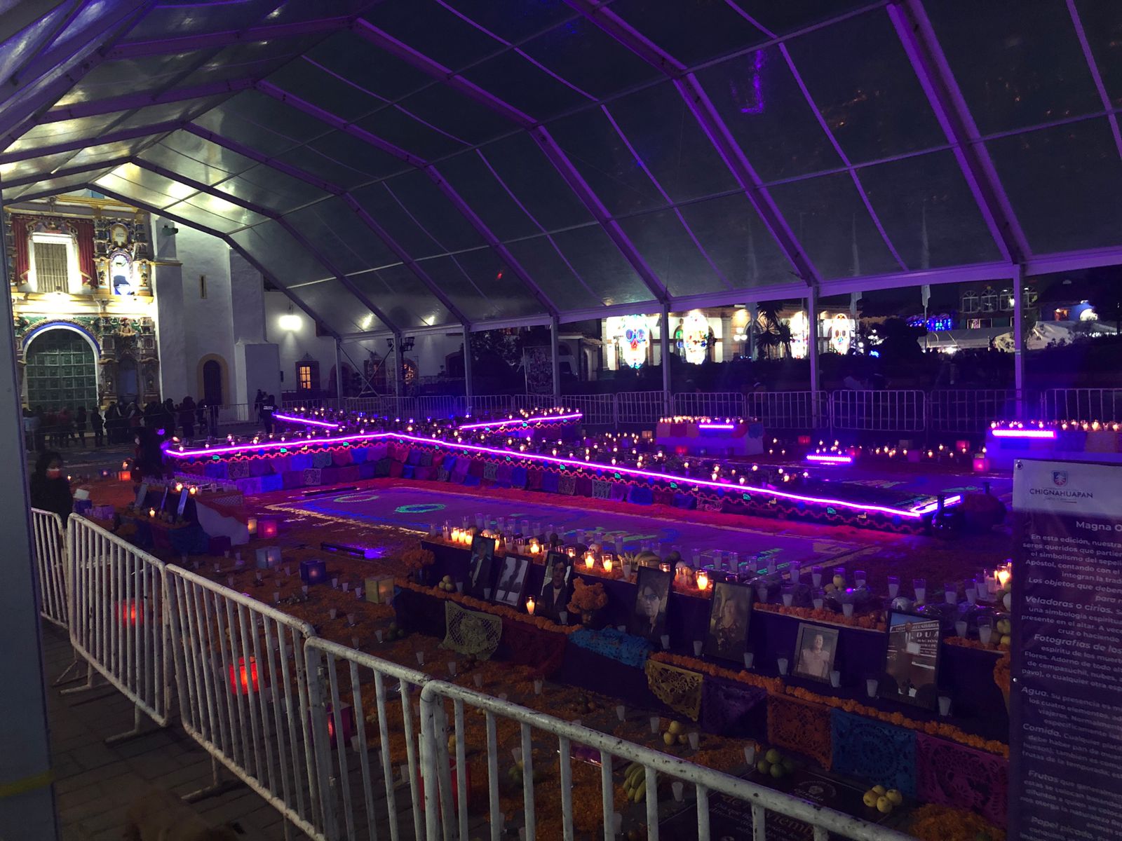 The Ofrenda de las Mil Luces, a giant candlelit altar in Chignahuapan's main square, beside the parish church of Santiago Apóstol, Puebla