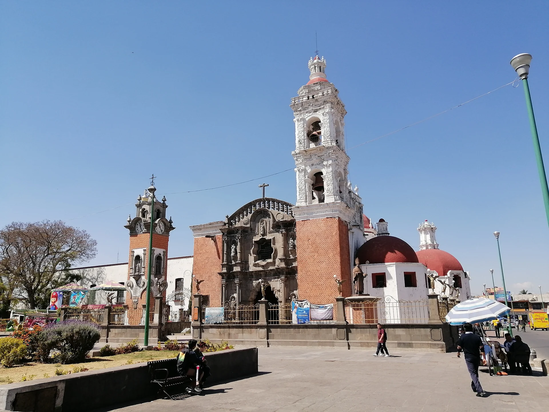 Iglesia en Santa Ana Chiautempan 01, Tlaxcala