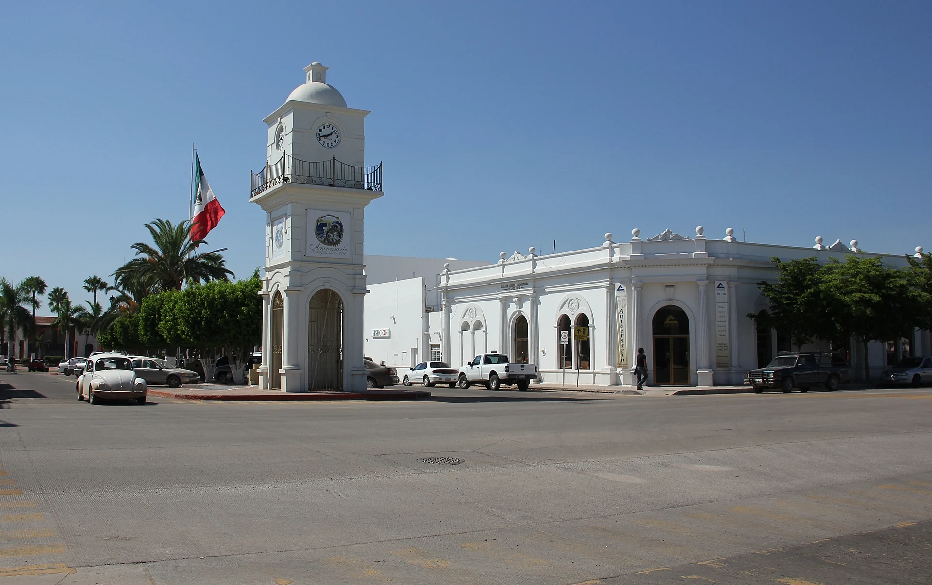 Reloj monumental en Navojoa, Sonora