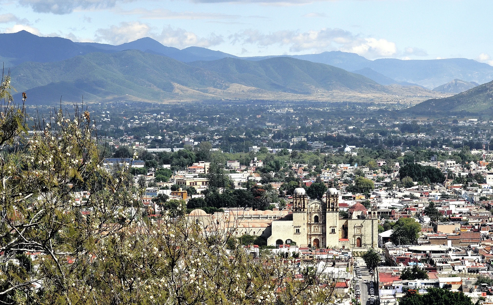 Oaxaca City seen from the Guelaguetza Auditorium on Cerro del Fortín, with the old centre and the valley's mountains behind, Oaxaca de Juárez