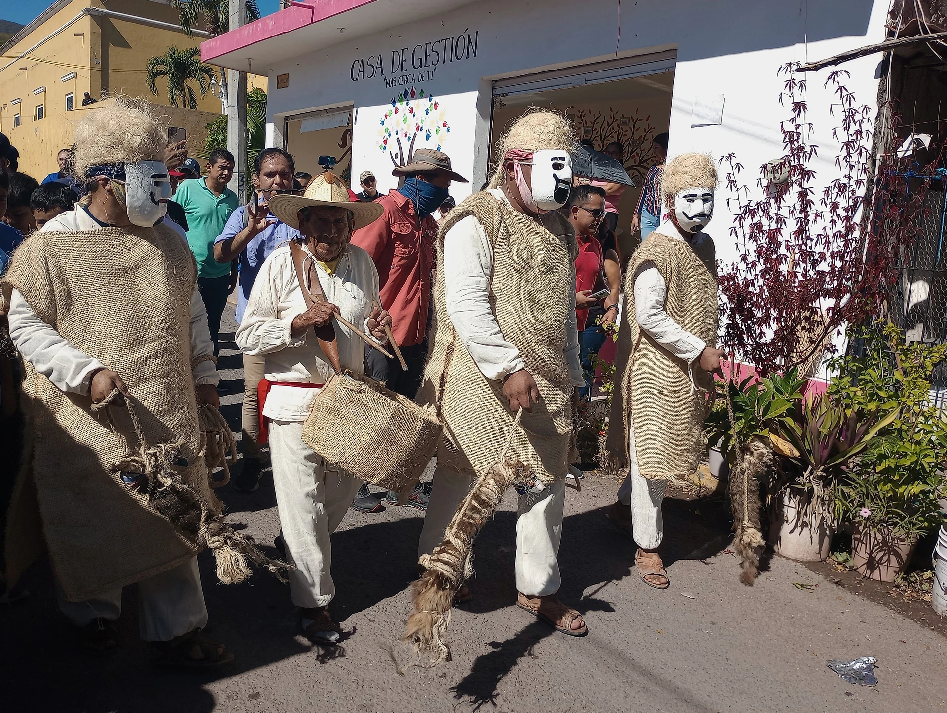 Los Chayacates de Ixtlahuacán, Colima
