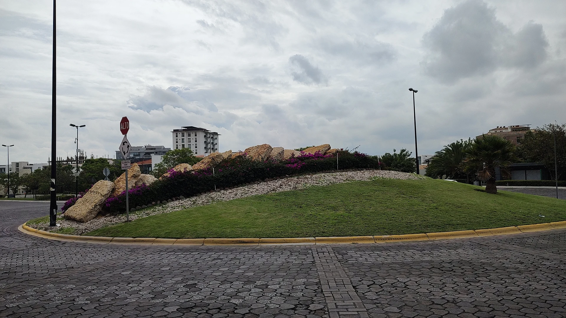 Fraccionamiento Lomas de Angelópolis, Puebla, Puebla 01